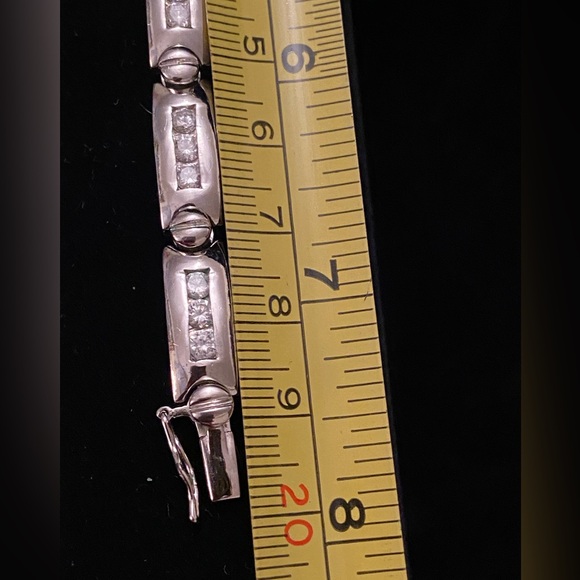 STERLING SILVER 925 CZ SCREW DESIGN LINK Tennis BRACELET - Picture 5 of 7